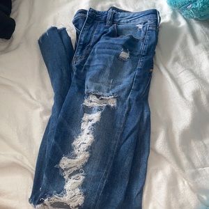 ripped skinny jeans